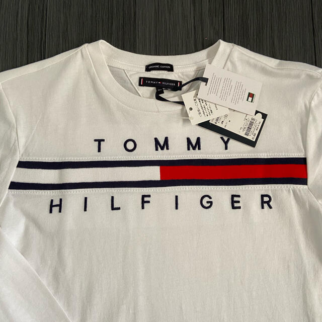 TOMMY HILFIGER(トミーヒルフィガー)のトミーヒルフィガー　160 キッズ/ベビー/マタニティのキッズ服男の子用(90cm~)(Tシャツ/カットソー)の商品写真