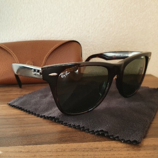 Ray-Ban(レイバン)のRay-Ban RB2140F 902 54 ウェイファーラー メンズのファッション小物(サングラス/メガネ)の商品写真