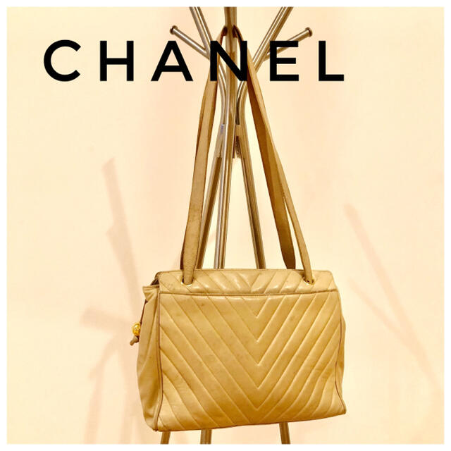 CHANEL - 【週末SALE】シャネル　ベージュ　バッグ　シミあり