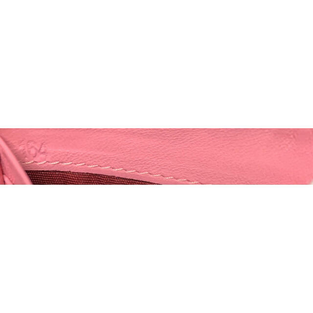 miumiu(ミュウミュウ)のMIUMIU ミュウミュウ　長財布　マテラッセ　ピンク レディースのファッション小物(財布)の商品写真