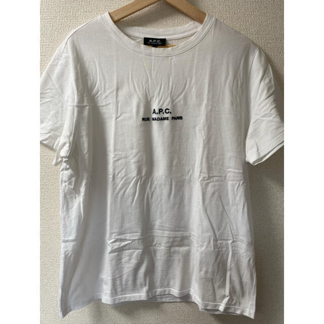 A.P.C(アーペーセー)のAPC アーペーセー　ロゴ　Tシャツ　メンズ メンズのトップス(Tシャツ/カットソー(半袖/袖なし))の商品写真