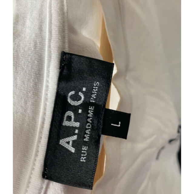 A.P.C(アーペーセー)のAPC アーペーセー　ロゴ　Tシャツ　メンズ メンズのトップス(Tシャツ/カットソー(半袖/袖なし))の商品写真
