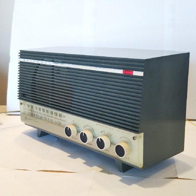 ナショナル真空管ラジオ、UA-360（1957年、昭和32年式）、作動、美品オーディオ機器