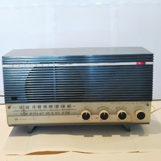 パナソニック(Panasonic)のナショナル真空管ラジオ、UA-360（1957年、昭和32年式）、作動、美品(ラジオ)