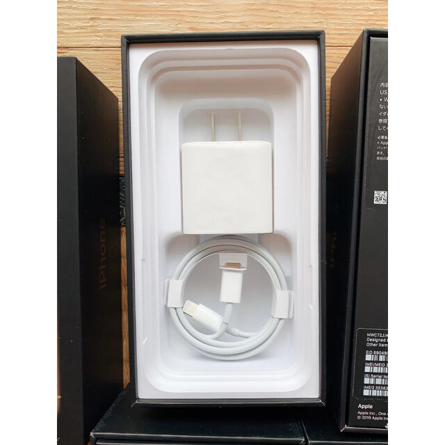 iPhone - iPhone12 pro付属品 純正 18w ライトニング ケーブル iPhone - iPhone12 pro付属品 純正 18w ライトニング ケーブル