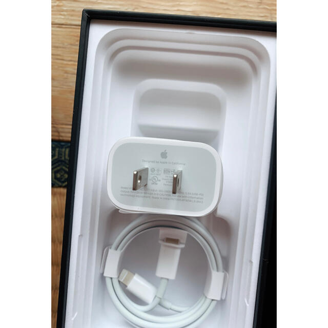 iPhone - iPhone12 pro付属品 純正 18w ライトニング ケーブル iPhone - iPhone12 pro付属品 純正 18w ライトニング ケーブル