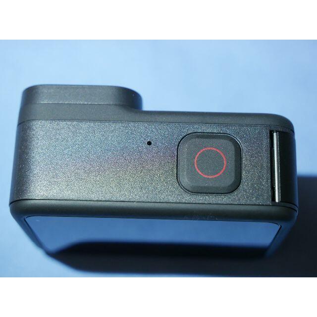 GoPro(ゴープロ)の[新同品] GOPRO HERO 9  三脚グリップ、microSD(64GB) スマホ/家電/カメラのカメラ(ビデオカメラ)の商品写真