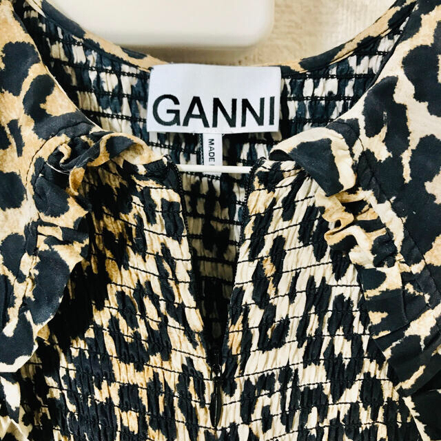 GANNI  レオパード ビッグカラー ロングワンピース レディースのワンピース(ロングワンピース/マキシワンピース)の商品写真