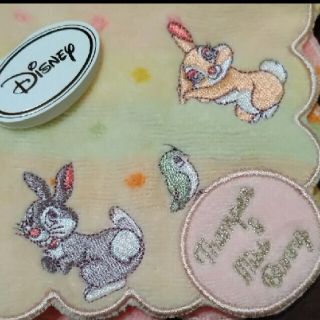 ディズニー(Disney)の【はる様専用】ディズニーサンパー（とん助）ミスバニー　ハンドタオル(キャラクターグッズ)