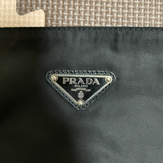 PRADA(プラダ)のPRADA ショルダーバック　黒 メンズのバッグ(ショルダーバッグ)の商品写真