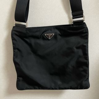 プラダ(PRADA)のPRADA ショルダーバック　黒(ショルダーバッグ)