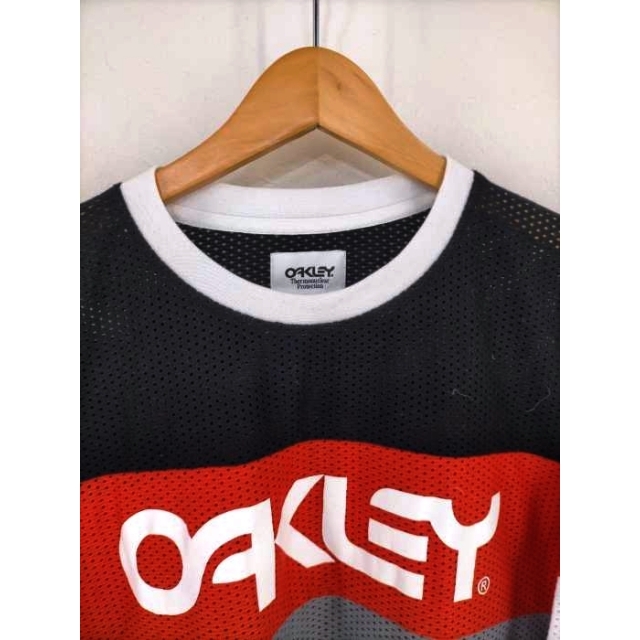 Oakley(オークリー)のOAKLEY（オークリー） メンズ トップス Tシャツ・カットソー メンズのトップス(Tシャツ/カットソー(七分/長袖))の商品写真