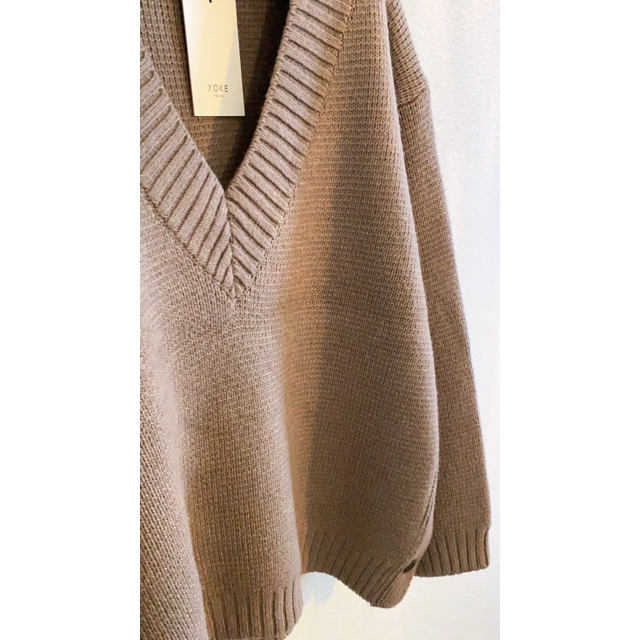 sacai(サカイ)のyoke ヨーク 5G MILANO RIB V-NECK KNIT ニット メンズのトップス(ニット/セーター)の商品写真