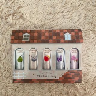 ベキュア(VECUA)のワンダーハニー　蜂蜜の森のハンドクリームギフト(ハンドクリーム)