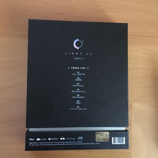 ONEUS LIGHT US CD エンタメ/ホビーのCD(K-POP/アジア)の商品写真