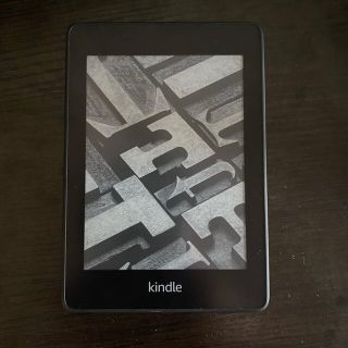 Kindle Paperwhite 広告なし8GB ケース付き(電子ブックリーダー)