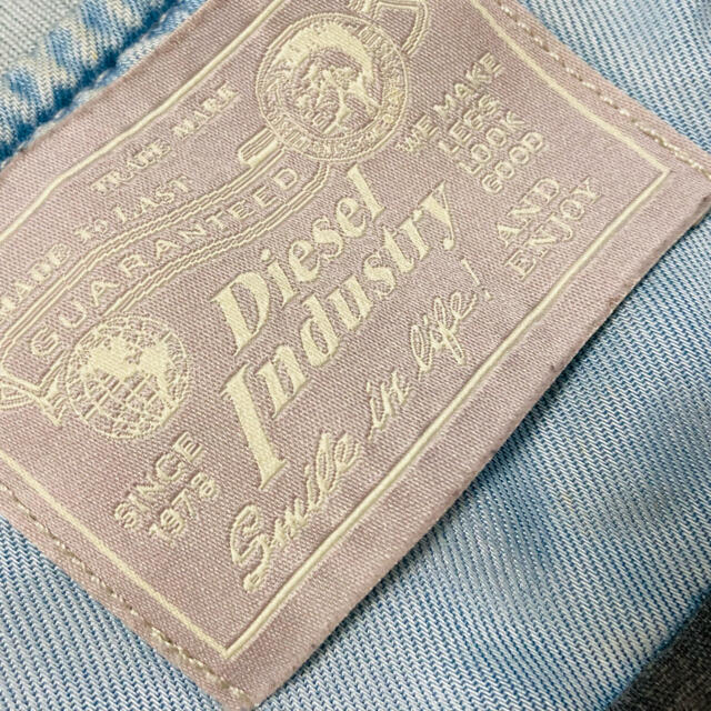 DIESEL(ディーゼル)のディーゼル レディースのジャケット/アウター(その他)の商品写真