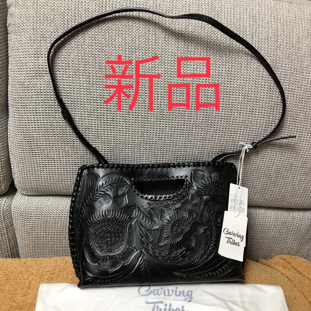 新版 レア新品グレースコンチネンタル カービング クラッチショルダー