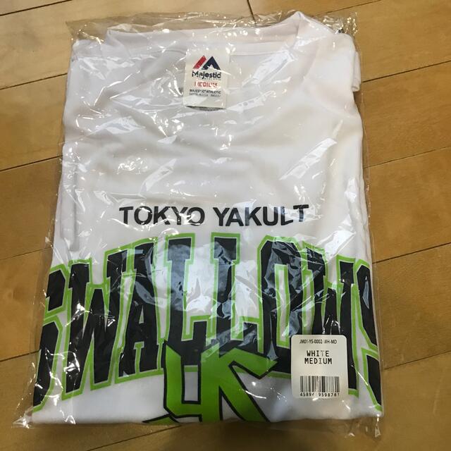 東京ヤクルトスワローズ(トウキョウヤクルトスワローズ)のヤクルト　Tシャツ スポーツ/アウトドアの野球(記念品/関連グッズ)の商品写真