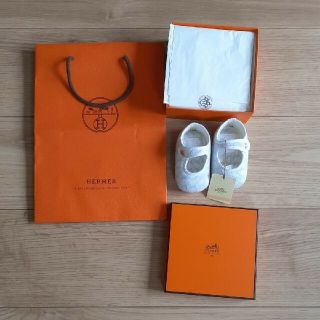 エルメス(Hermes)のエルメス　ファーストシューズ(フラットシューズ)