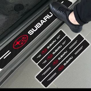 スバル(スバル)のスバルステッカードアカーボン調シルプレート4ドア用 値下げ！(車内アクセサリ)