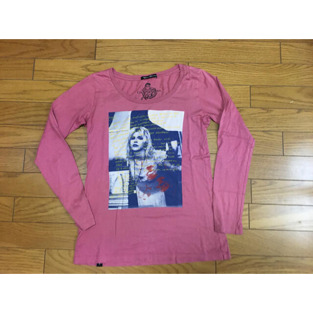 HYSTERIC GLAMOUR(ヒステリックグラマー)の中古ヒステリックグラマー×コートニーラブ　ロンＴ　ピンク レディースのトップス(Tシャツ(長袖/七分))の商品写真