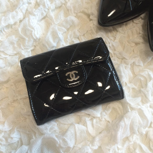 CHANEL - シャネル エナメル コインケースの通販 by ☺︎｜シャネルならラクマ