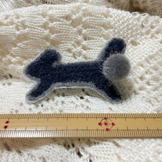 当店在庫してます! カーキうさぎさんとベロニカ 確認用*手作り 送料無料沖縄 ☆86ハンドメイドブローチ ミナペルホネン veronica ファッション雑貨