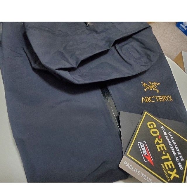 ARC'TERYX(アークテリクス)のARC’TERYX × BEAMS  別注 Zeta SL Jacket sサイ メンズのジャケット/アウター(マウンテンパーカー)の商品写真