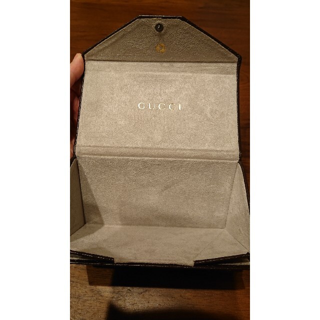 Gucci(グッチ)のGUCCI グッチ サングラスケース 眼鏡ケース レディースのファッション小物(サングラス/メガネ)の商品写真