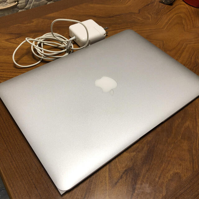 Mac (Apple)(マック)の美品 MacBook Air 2013 Corei5/4G/128G/13インチ スマホ/家電/カメラのPC/タブレット(ノートPC)の商品写真