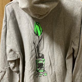 アンディフィーテッド(UNDEFEATED)の専用　wasted youth undefeated(パーカー)