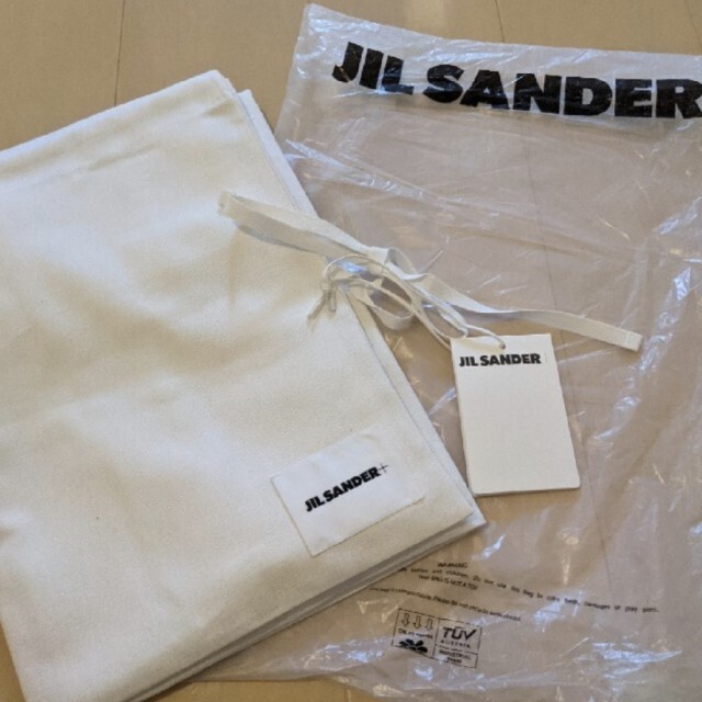 Jil Sander(ジルサンダー)の【新品未使用】ジルサンダー 　保存袋 レディースのバッグ(ショップ袋)の商品写真