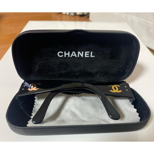 CHANEL(シャネル)のCHANEL サングラス 未使用品 レディースのファッション小物(サングラス/メガネ)の商品写真