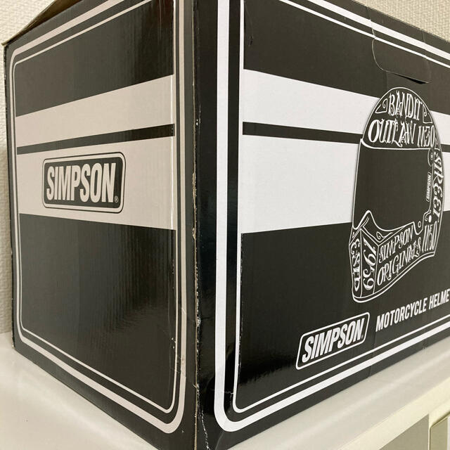 SIMPSON(シンプソン)のほぼ未使用　シンプソン　darksom modbandit システムヘルメット 自動車/バイクのバイク(ヘルメット/シールド)の商品写真