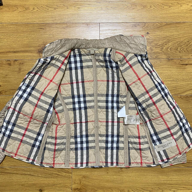 BURBERRY(バーバリー)のBurberry キルティングコート レディースのジャケット/アウター(その他)の商品写真