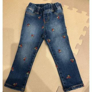 ベビーギャップ(babyGAP)のGAP 花柄刺繍デニム　90(パンツ/スパッツ)