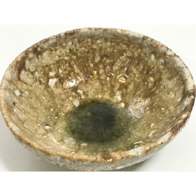 作家物 三好健太郎 ぐい呑 酒器 盃 自然釉 越前 共箱 - 美術品 作家物 三好健太郎 ぐい呑 酒器 盃 自然釉 越前 共箱 - 美術品