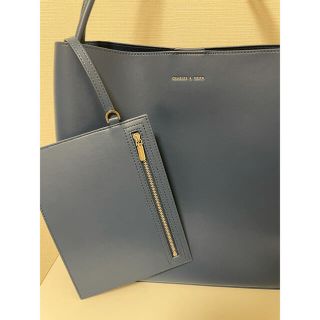 チャールズアンドキース(Charles and Keith)のCharles&Keith(ハンドバッグ)