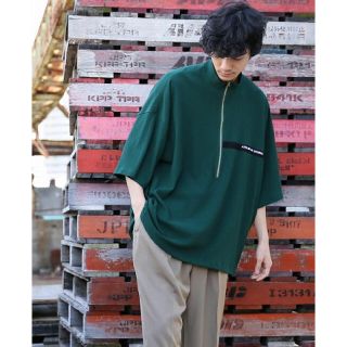 コモリ(COMOLI)のeassy ハーフジップT(Tシャツ/カットソー(半袖/袖なし))