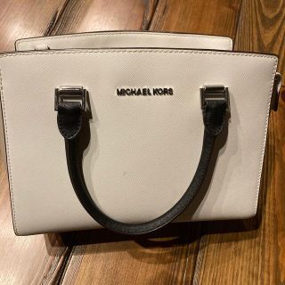 マイケルコース(Michael Kors)のマイケルコース　バッグ(ハンドバッグ)