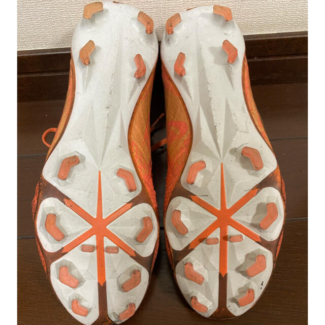 NIKE(ナイキ)のNIKE Phantom Venom  FG/AG 25.0cm  “レア” スポーツ/アウトドアのサッカー/フットサル(シューズ)の商品写真