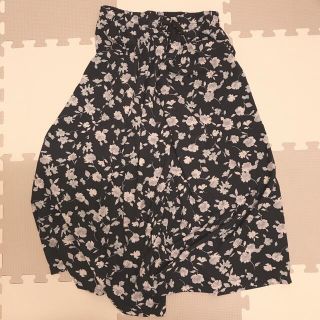 グレイル(GRL)の花柄 ワイドパンツ GRL グレイル(カジュアルパンツ)