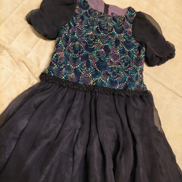 ANNA SUI mini(アナスイミニ)のアナスイミニ　ワンピース　110　ドレス キッズ/ベビー/マタニティのキッズ服女の子用(90cm~)(ワンピース)の商品写真