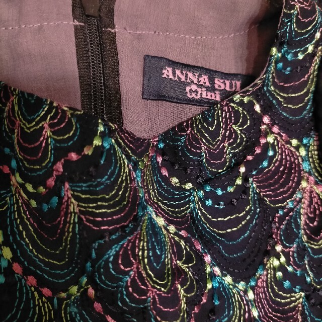 ANNA SUI mini(アナスイミニ)のアナスイミニ　ワンピース　110　ドレス キッズ/ベビー/マタニティのキッズ服女の子用(90cm~)(ワンピース)の商品写真