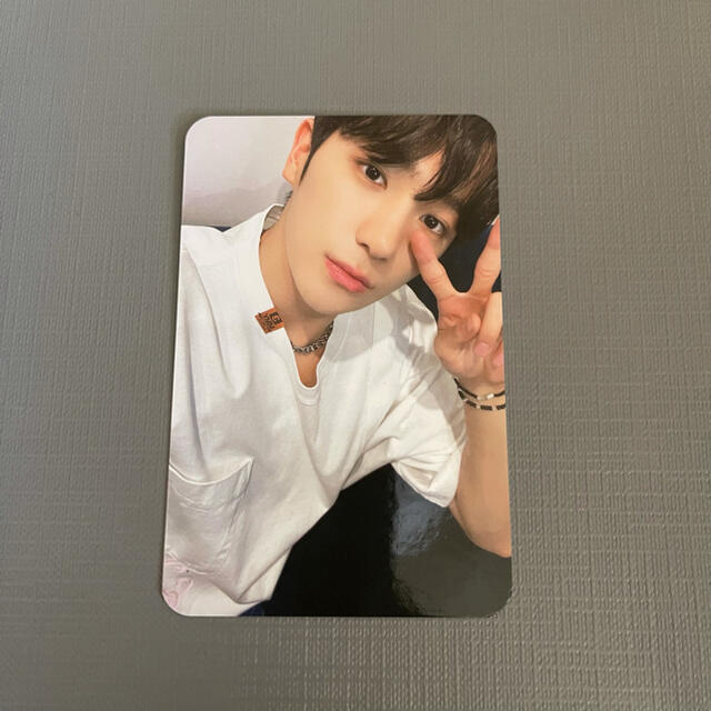 THEBOYZ ヨントン トレカ ヒョンジェ エンタメ/ホビーのタレントグッズ(アイドルグッズ)の商品写真