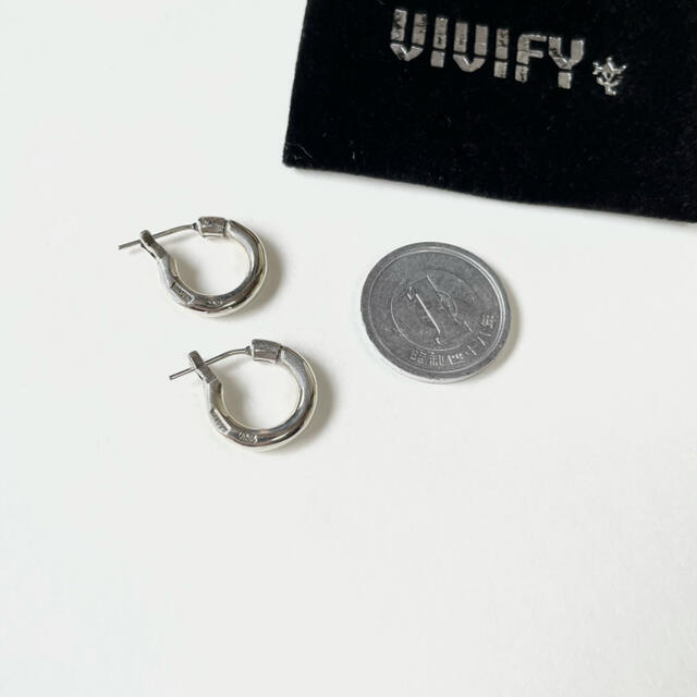 VIVIFY(ビビファイ)のVIVIFY ビビファイ ピアス フープピアス シルバー 3mm body メンズのアクセサリー(ピアス(両耳用))の商品写真