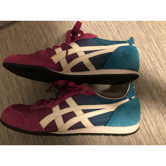 Onitsuka Tiger(オニツカタイガー)のkopanda00様専用　オニツカタイガー　スニーカー セラーノ　アシックス レディースの靴/シューズ(スニーカー)の商品写真