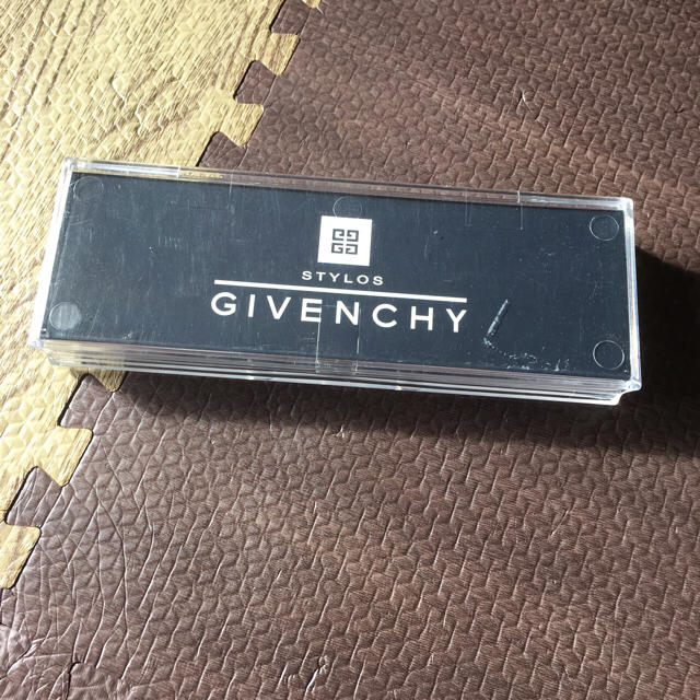 GIVENCHY(ジバンシィ)のGIVENCHY ボールペン インテリア/住まい/日用品の文房具(ペン/マーカー)の商品写真