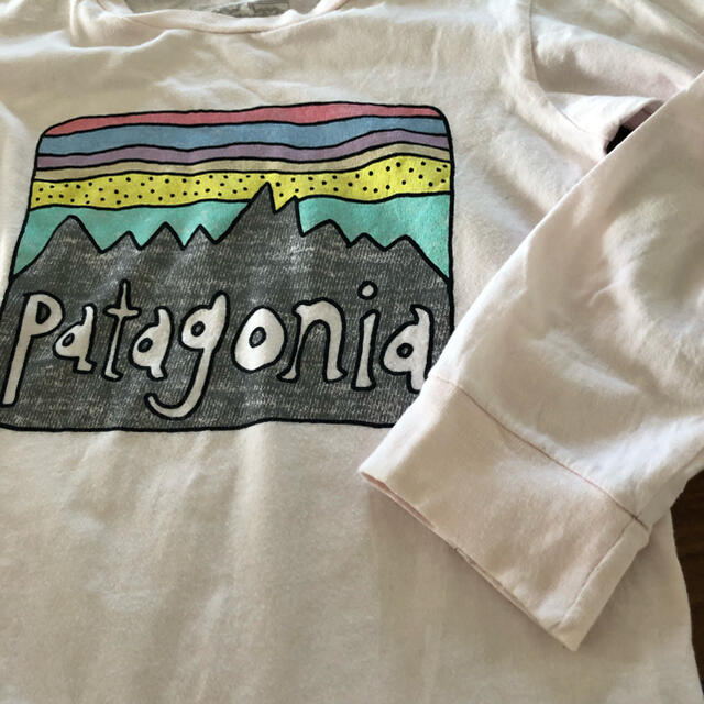 patagonia(パタゴニア)のパタゴニア⭐︎キッズ長袖Tシャツ4T キッズ/ベビー/マタニティのキッズ服男の子用(90cm~)(Tシャツ/カットソー)の商品写真